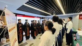 ������ҽʦ����ѵ�����й��⾫����������ҽִҵ֮·