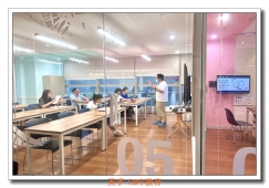 ��ɽ����Ӣ�︨������